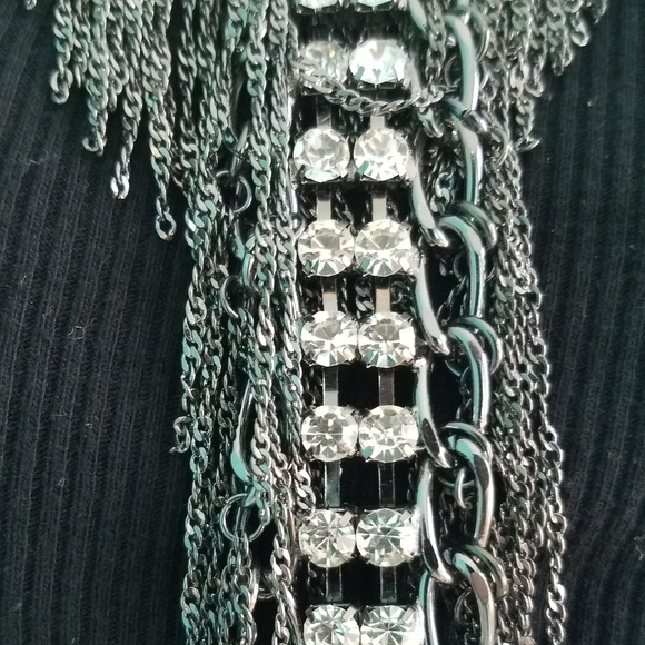 Necklace - Picture 2 of 6